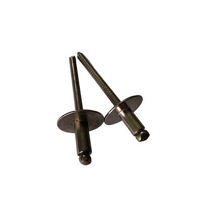 CNC回路 装備 オープン タイプ 鉄 ブラインド リベット 急速な組立のための大きな縁の丸い頭