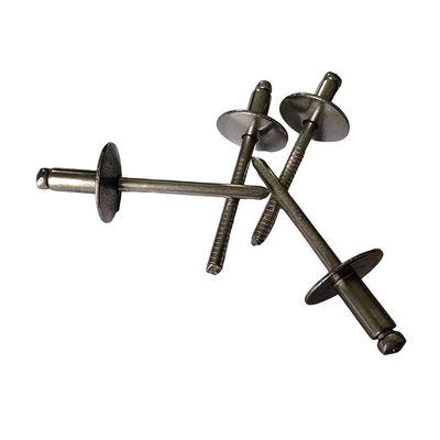 CNC回路 装備 オープン タイプ 鉄 ブラインド リベット 急速な組立のための大きな縁の丸い頭