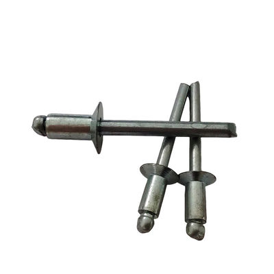 6.4mm オープン エンド カウンターサンクヘッド ブラインド ニット 白色 鉄から簡単にインストール