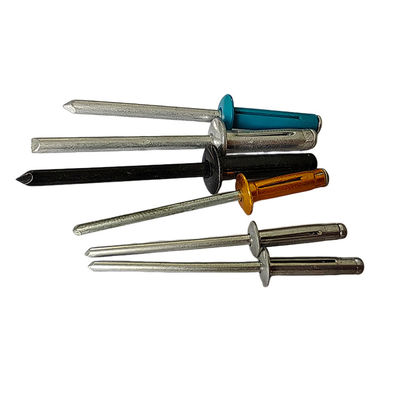 A2-70/A4-80 グレードとDIN 標準の耐久性のある防水リベット