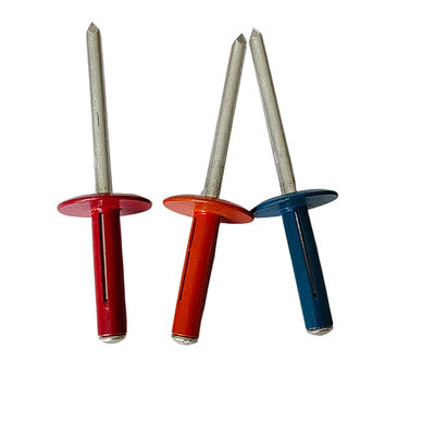 耐久性のある重用リベット 屋外防水ランプ DIN 標準のリベット