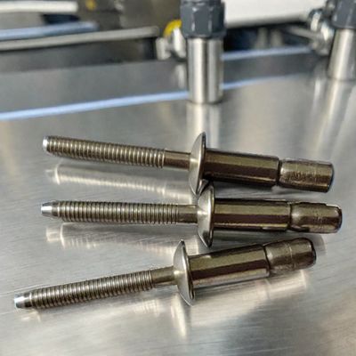 超強さと耐久性のためのグリップ鋼ドームヘッド構造盲点ニット